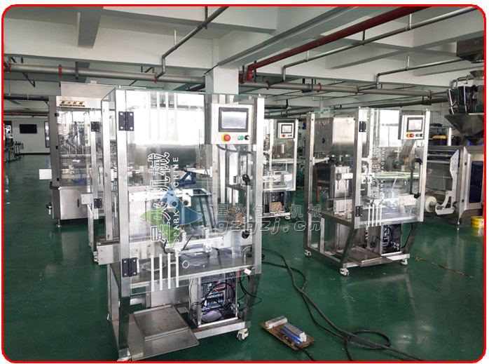 醬料灌裝機車間實拍